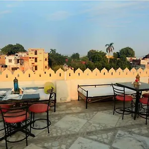 Hotel Janak Niwas, Udaipur